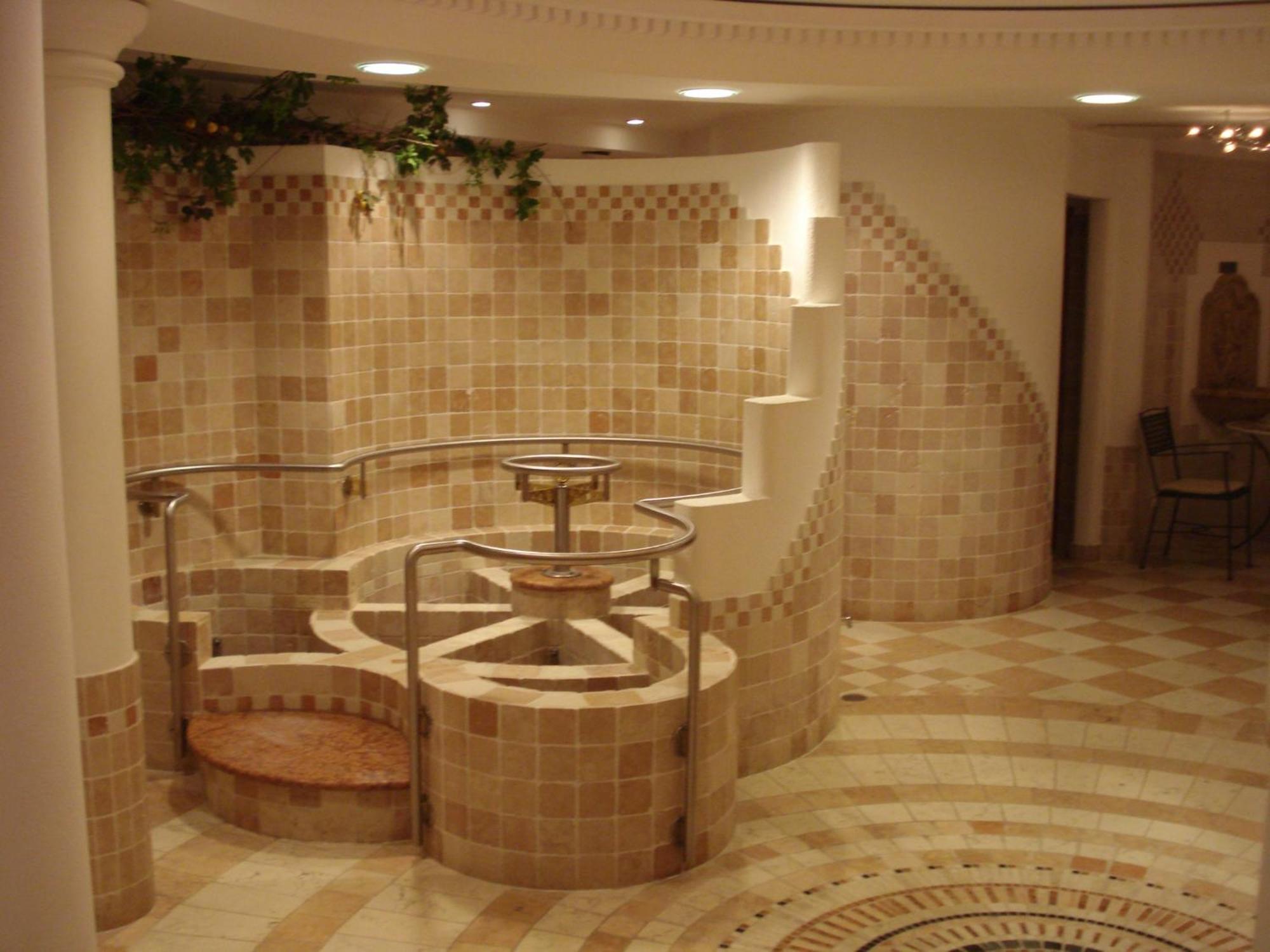 Sporthotel Rasen Rasun di Sotto Bagian luar foto